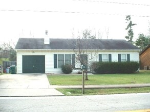 Building Photo - Southside Ranch Home     260129