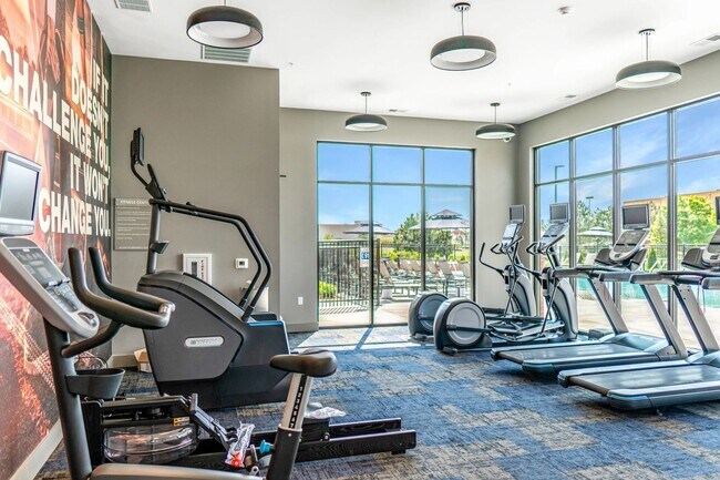 Building Photo - 2 bed 2 bath Kenosha condo