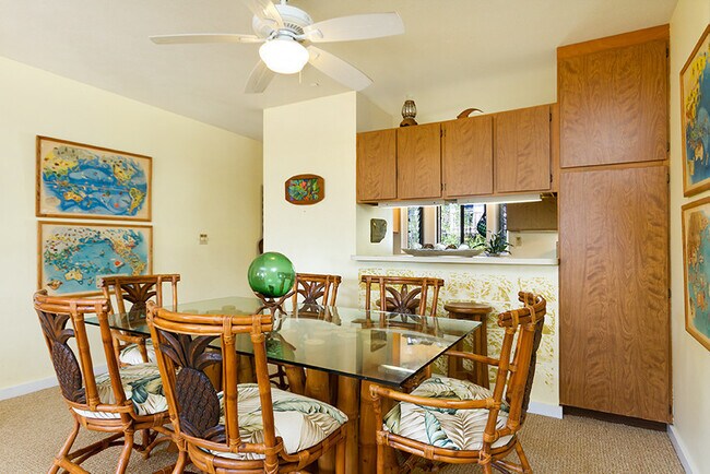 Building Photo - Adorable Beach Style 3 bedroom, 2 bath home in Lanikai! All utilities included!