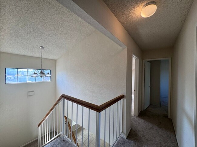 Building Photo - Spacious 3 Bedroom Menifee Home with Bonus...