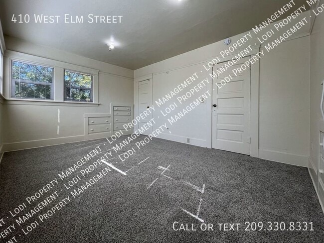 Building Photo - 410 W Elm St