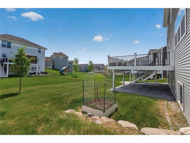 Building Photo - 1559 Edgebrook Ln