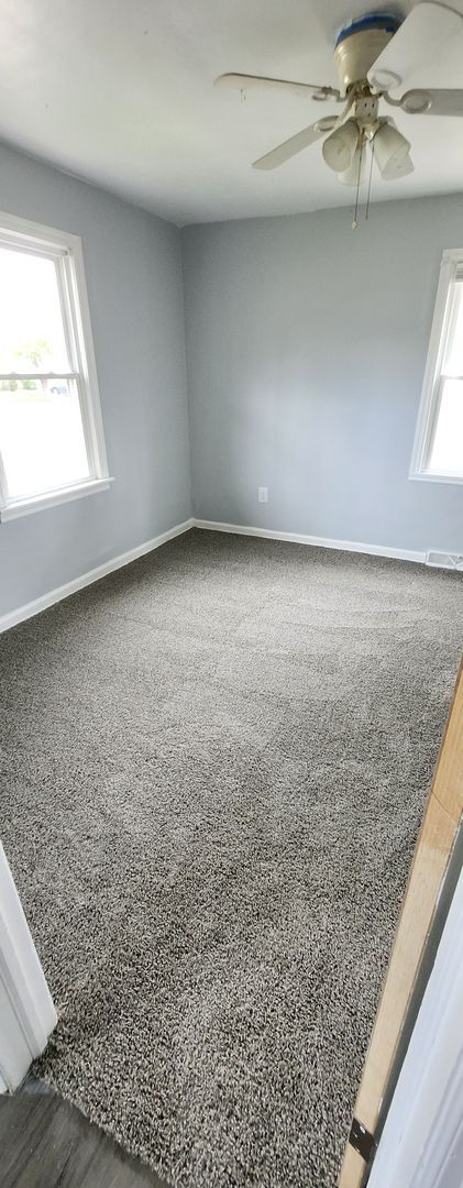 Building Photo - 3 bed / 1 bath single family rental home for 1100.00