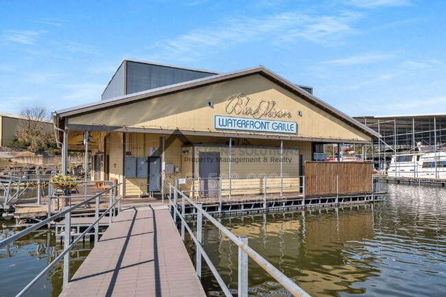 Building Photo - 505C Lovell St