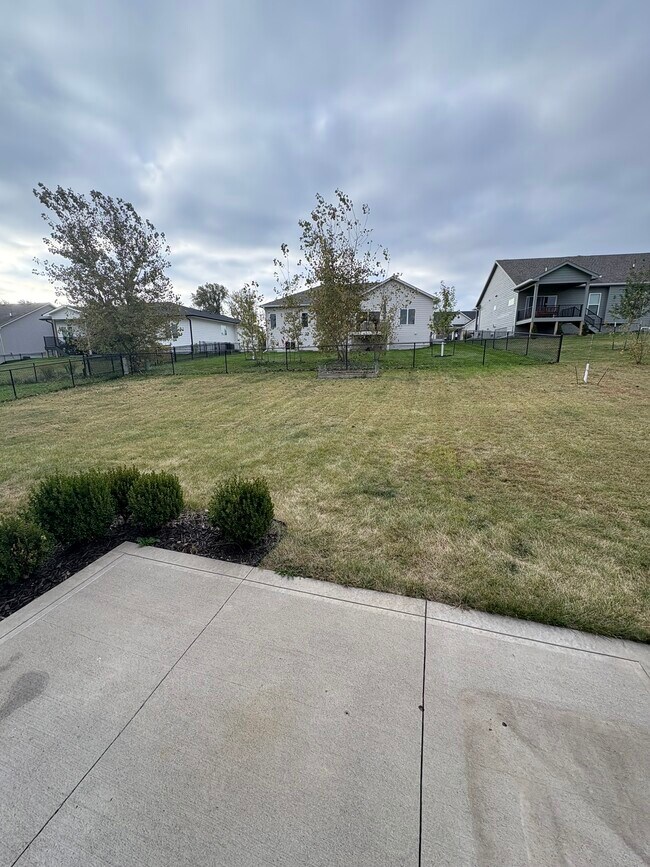 Building Photo - 16314 Springbrook Trl