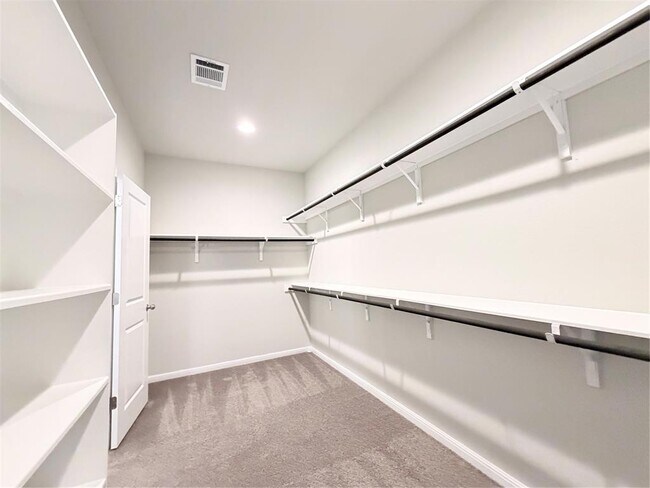 Building Photo - 18104 Emu Ln