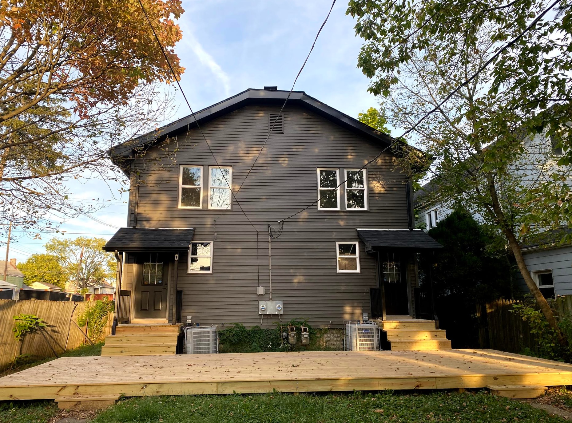 Back - 719 S 17th St