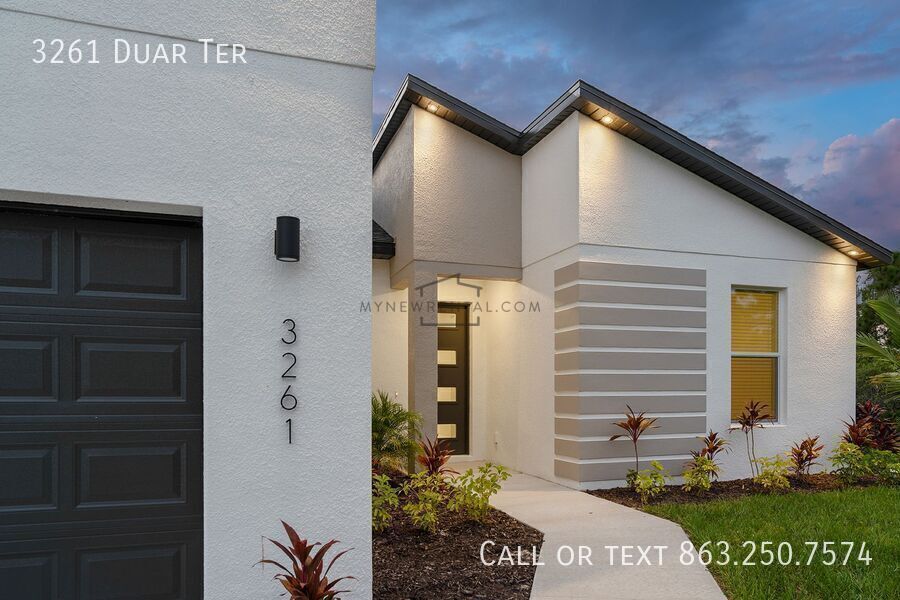 Building Photo - 3261 Duar Terrace