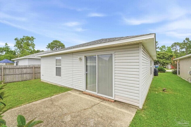 Building Photo - 1076 Antigua Cir