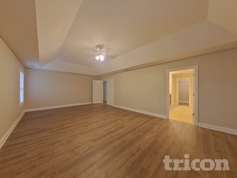 Building Photo - 428 Castlebury Ct