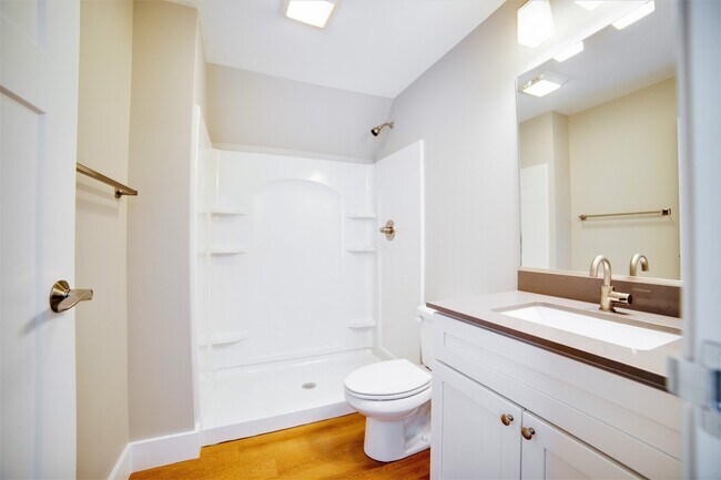 Building Photo - 3004 West St