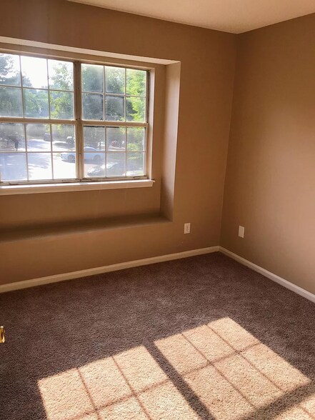 Building Photo - 5734 Prescott Ct