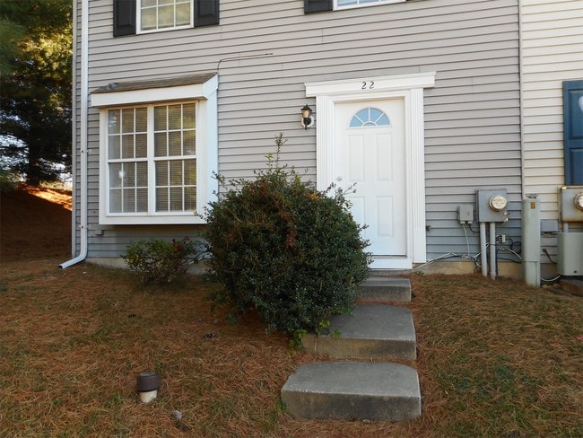 Building Photo - 22 Anchor Ct