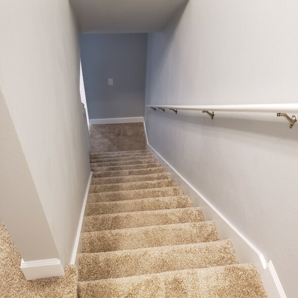 Building Photo - 8671 Hunters Key Cir