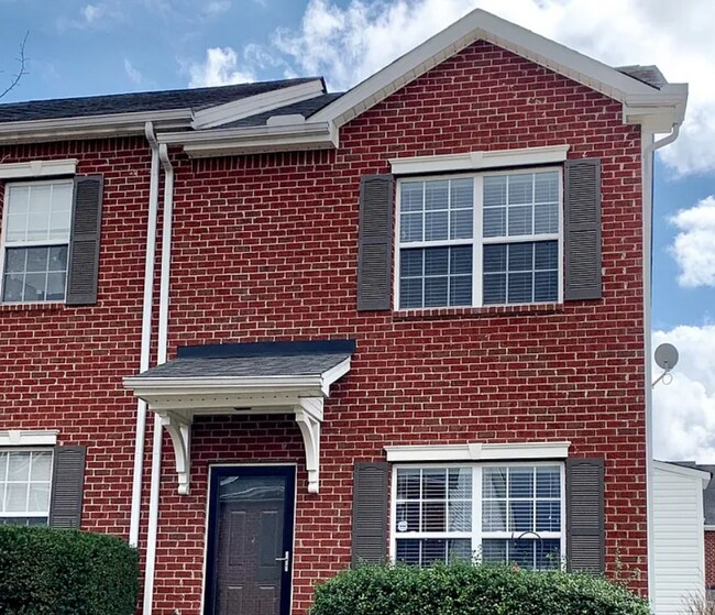 Primary Photo - 4007 Clinton Ln