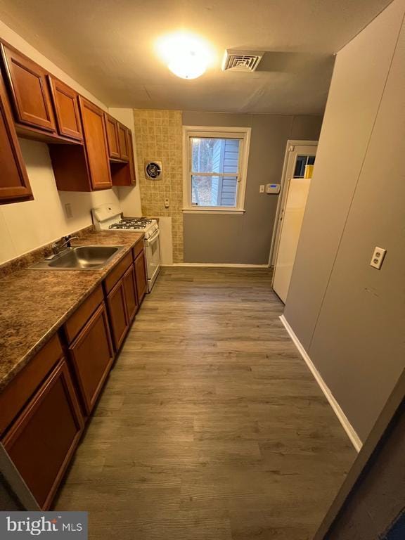 Building Photo - 116 Lemmon Ave