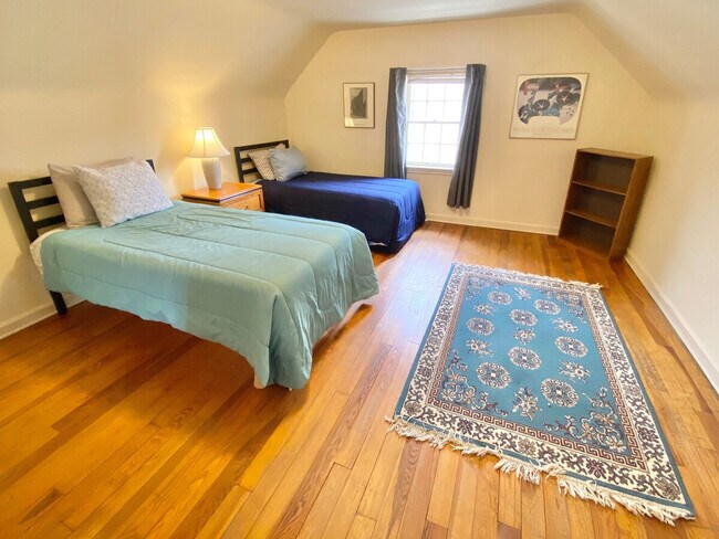 Building Photo - 16225 Glynn Rd