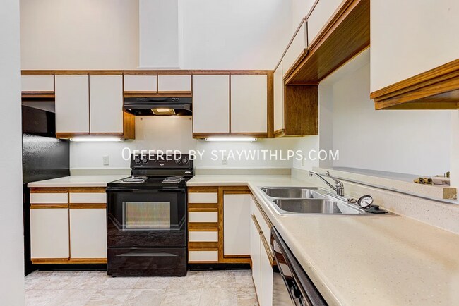 Building Photo - 5013 Scheibler Rd