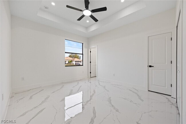 Building Photo - 2713 25th St SW