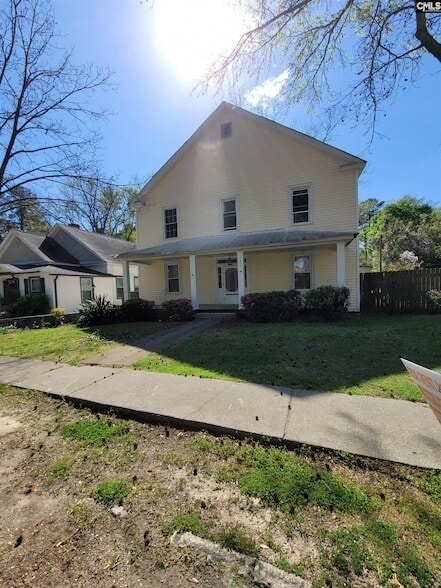 Building Photo - 3805 Lamar St