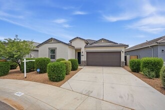 Building Photo - 3570 N Cinnabar Ln