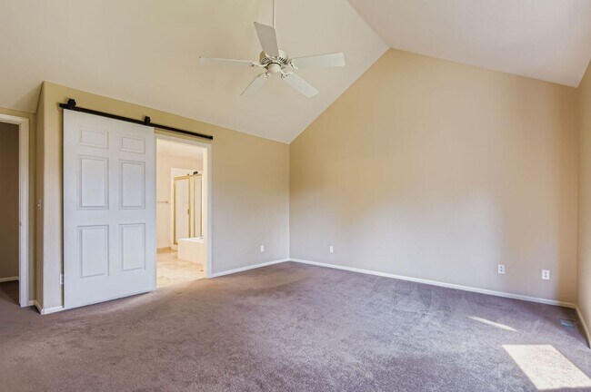 Building Photo - Spacious 4-Bedroom Home in Parker’s Desira...