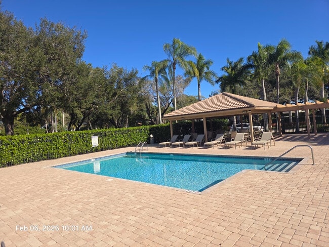 Building Photo - 2177 Montpeliar