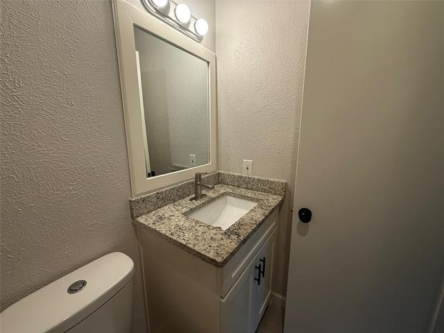 Building Photo - 1301 Sam Houston Dr