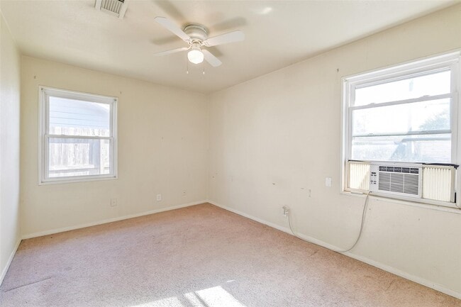 Building Photo - 6343 Clemson St