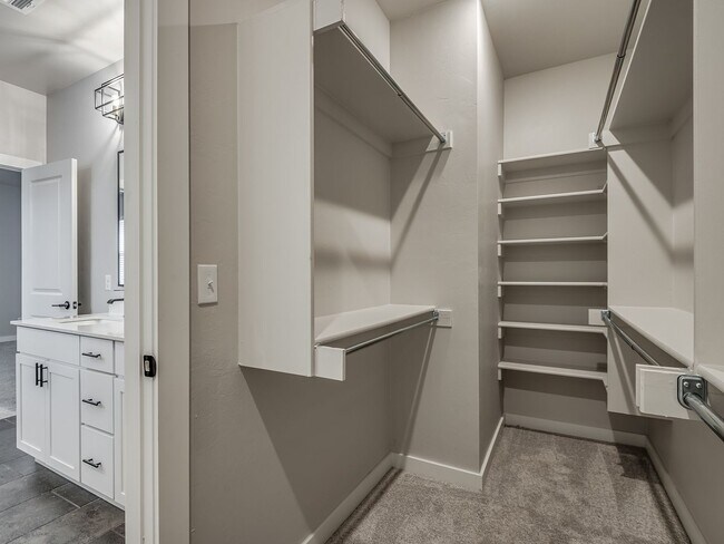 Building Photo - Beautiful New Construction Home in Edmond/Oklahoma City