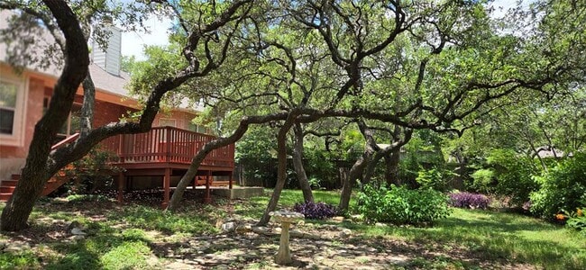 Building Photo - 423 Vista Ridge