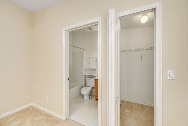 Building Photo - Cozy 2 Bed, 2.5 Bath Indialantic Rental - ...