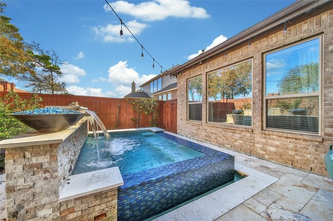 Building Photo - 22714 Alderdale Ln