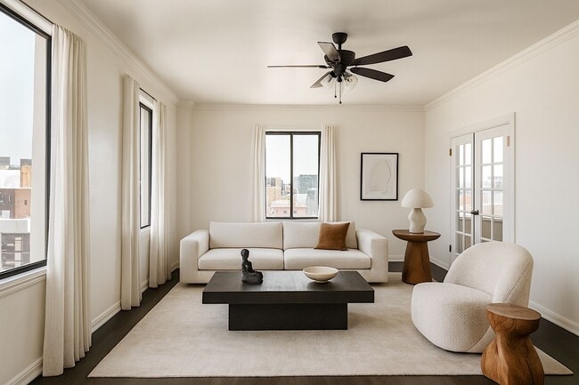 Building Photo - Astor Arms