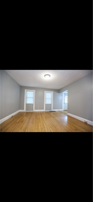 Building Photo - 408 Broadway