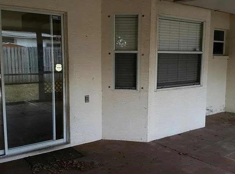 Building Photo - 11806 Enterprise Dr