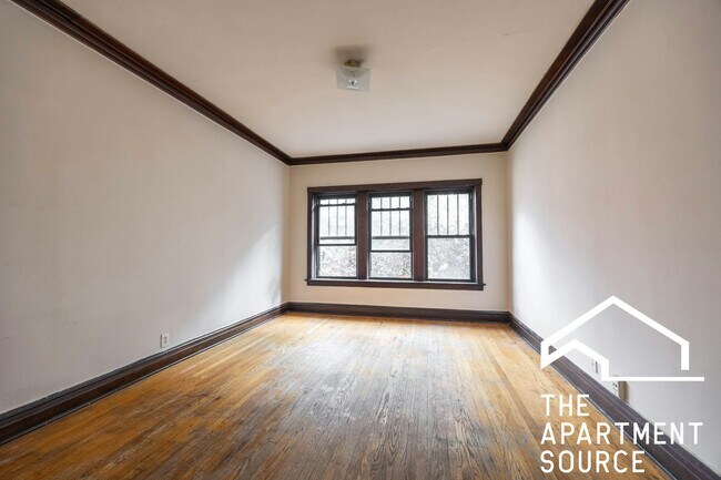 Building Photo - 2520 N Kedzie Blvd