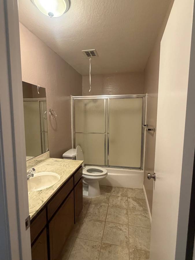 Building Photo - 4260 Clayton Rd