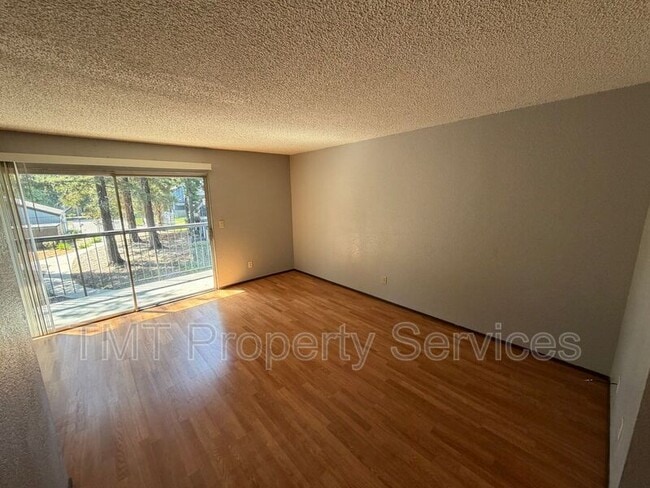 Building Photo - 3591 Quail Lakes Dr