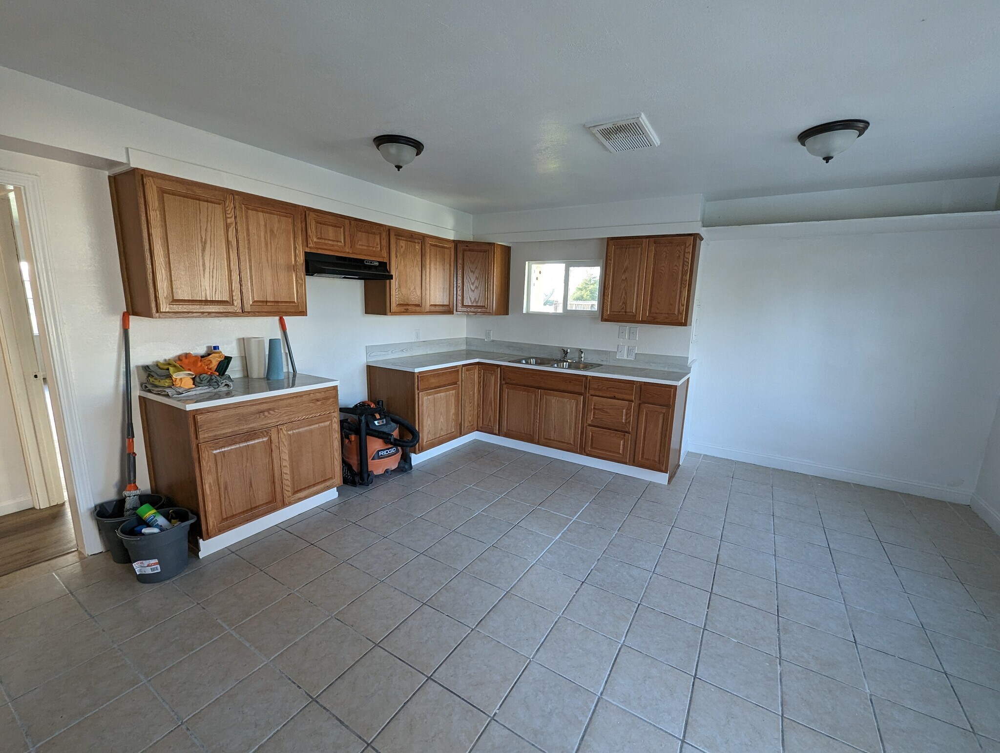 new cabinets - 11200 CA-99