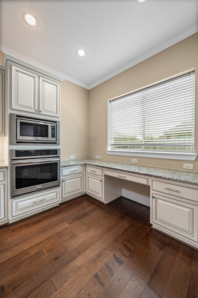 Building Photo - 2907 Jadestone Ln