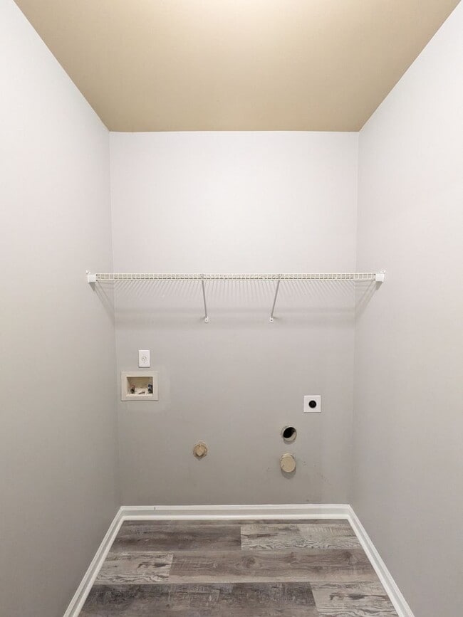 Building Photo - 2609 Serenity Ln
