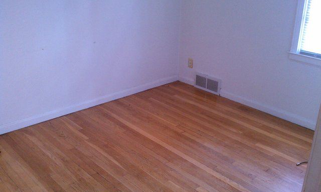 Building Photo - 20127 Sheffield Rd