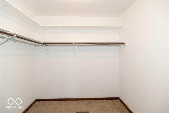 Building Photo - 223 Carlin Dr