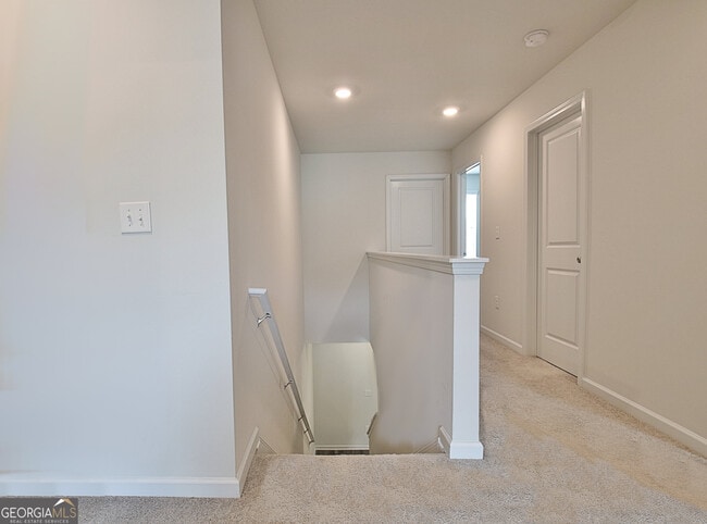 Building Photo - 8077 Rudder Cir