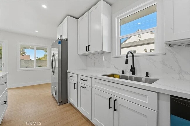 Building Photo - 9519 Maryknoll Ave