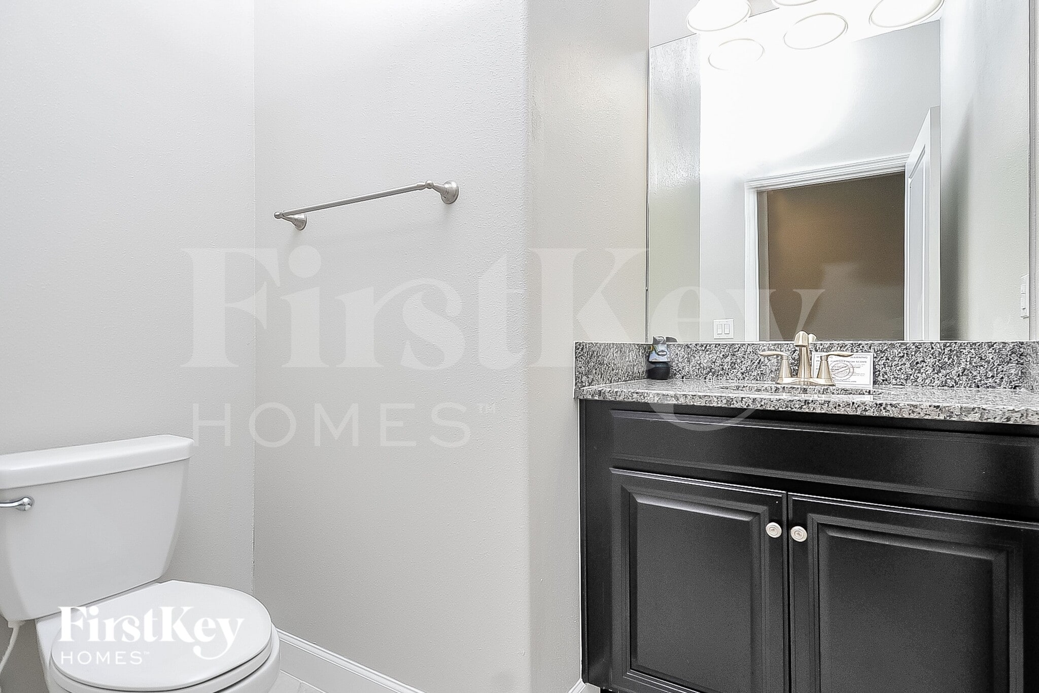 Building Photo - 9823 Ivory Dr