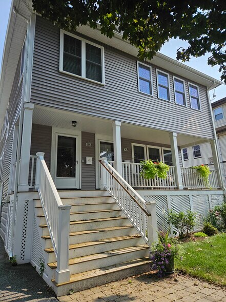 Primary Photo - 88 Milton St