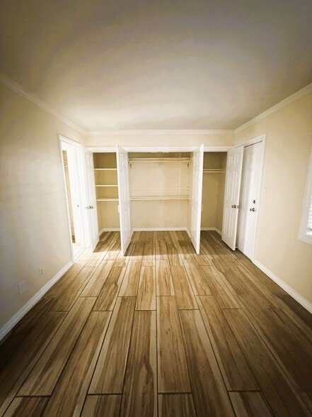 Building Photo - 5007 E Ocean Blvd