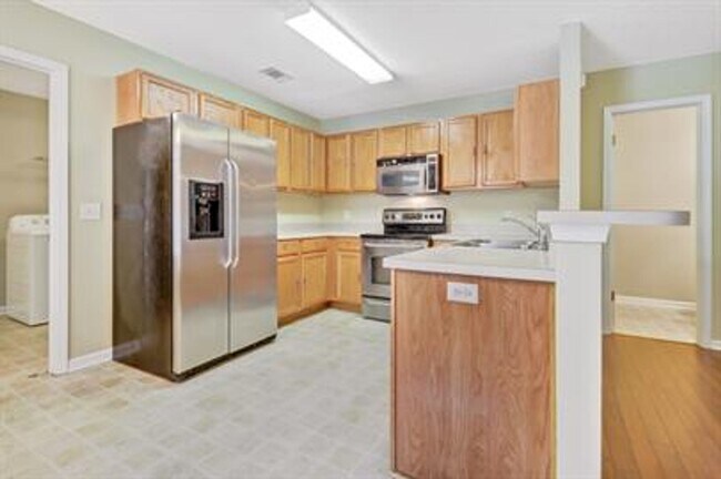 Building Photo - 139 Wax Myrtle Ct